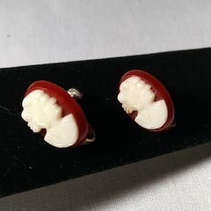 Vintage Cameo Like Screw Back Earrings